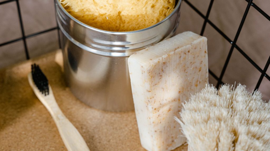 Why Hoteliers Should Switch to Biodegradable Toiletries